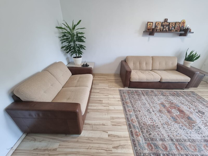 Set canapele 3 locuri (extensibila) si 2 locuri